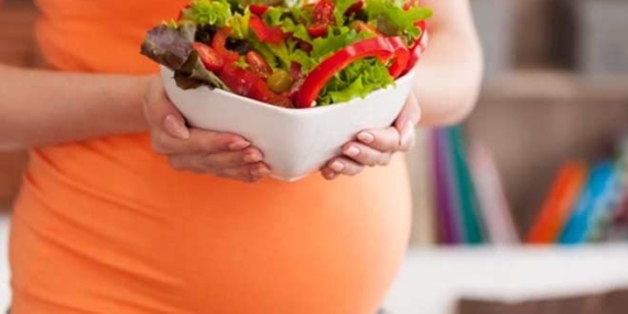 Doğum yaptıktan sonra yenilmesi gereken besinler