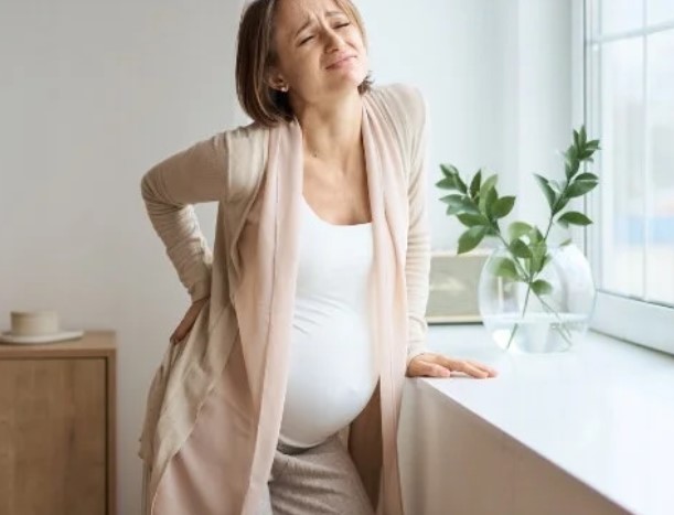 Gebelikte kalça ağrısı neden olur?